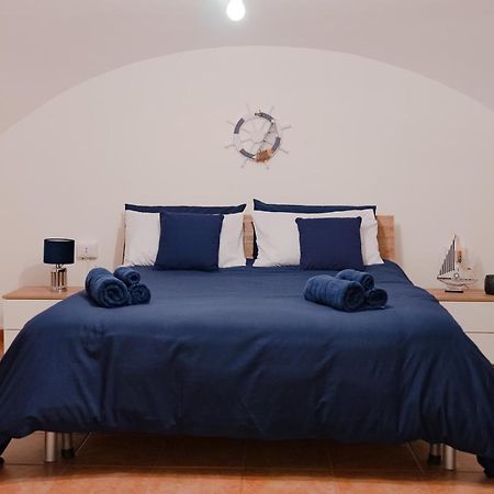 Blue Angel Oak - Apartment Bari Exterior foto