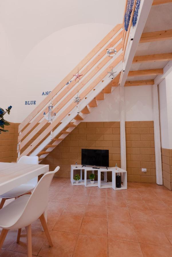 Blue Angel Oak - Apartment Bari Exterior foto
